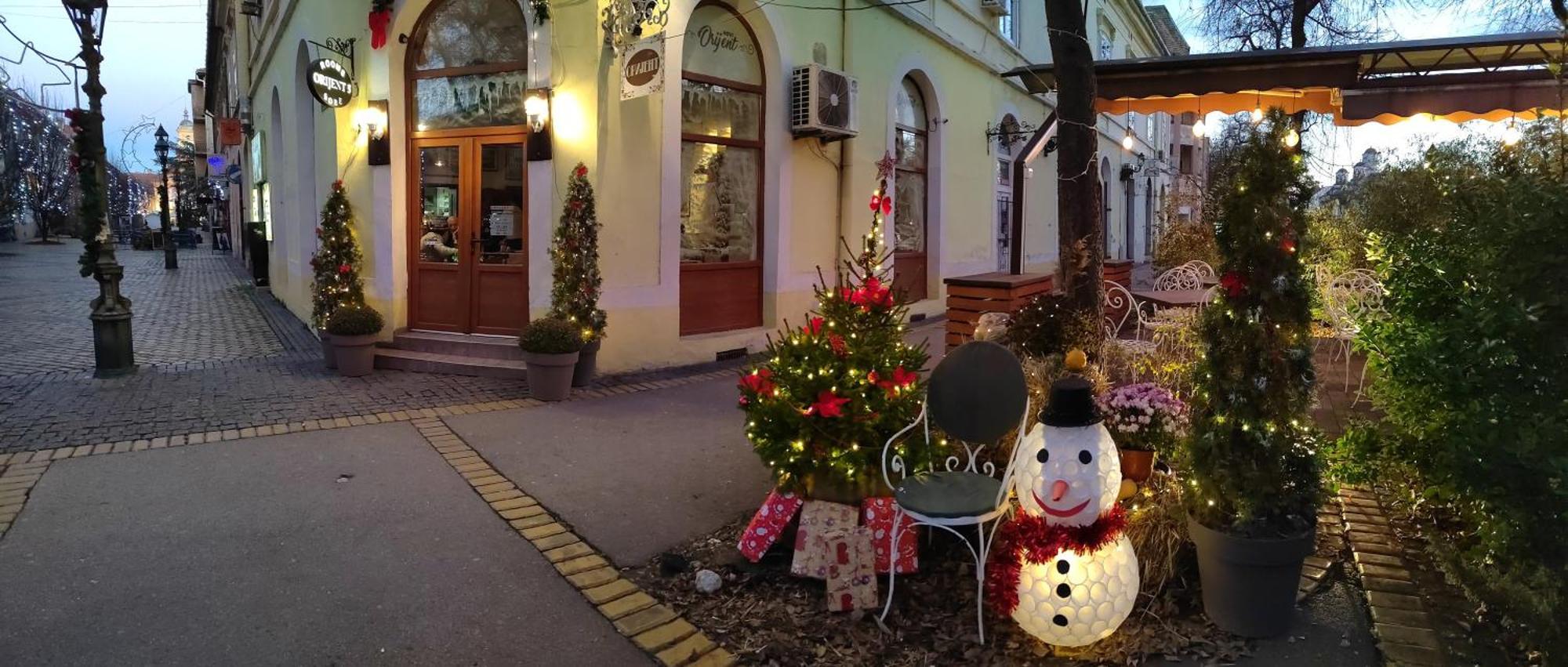 Restoran Orijent 5 Aparthotel Sombor Bagian luar foto